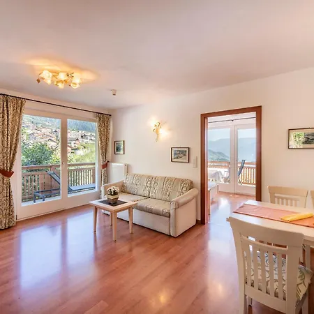 Aparthotel Tschivon